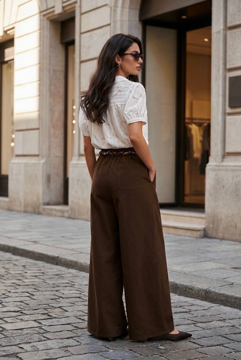 Weite Damenhose mit Schalgürtel: Kaffee